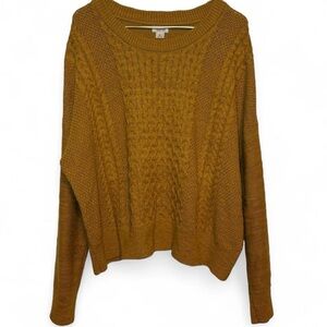 Cable Knit Crewneck Sweater - Mustard